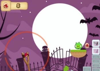 Angry Birds ต่อสู้กับซอมบี้ ภาพหน้าจอของเกม